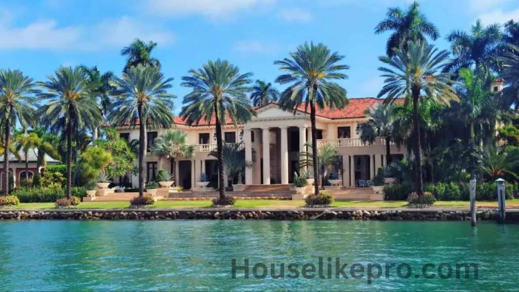 Palm Beach Mansion – The Crown Jewel of His Portfolio